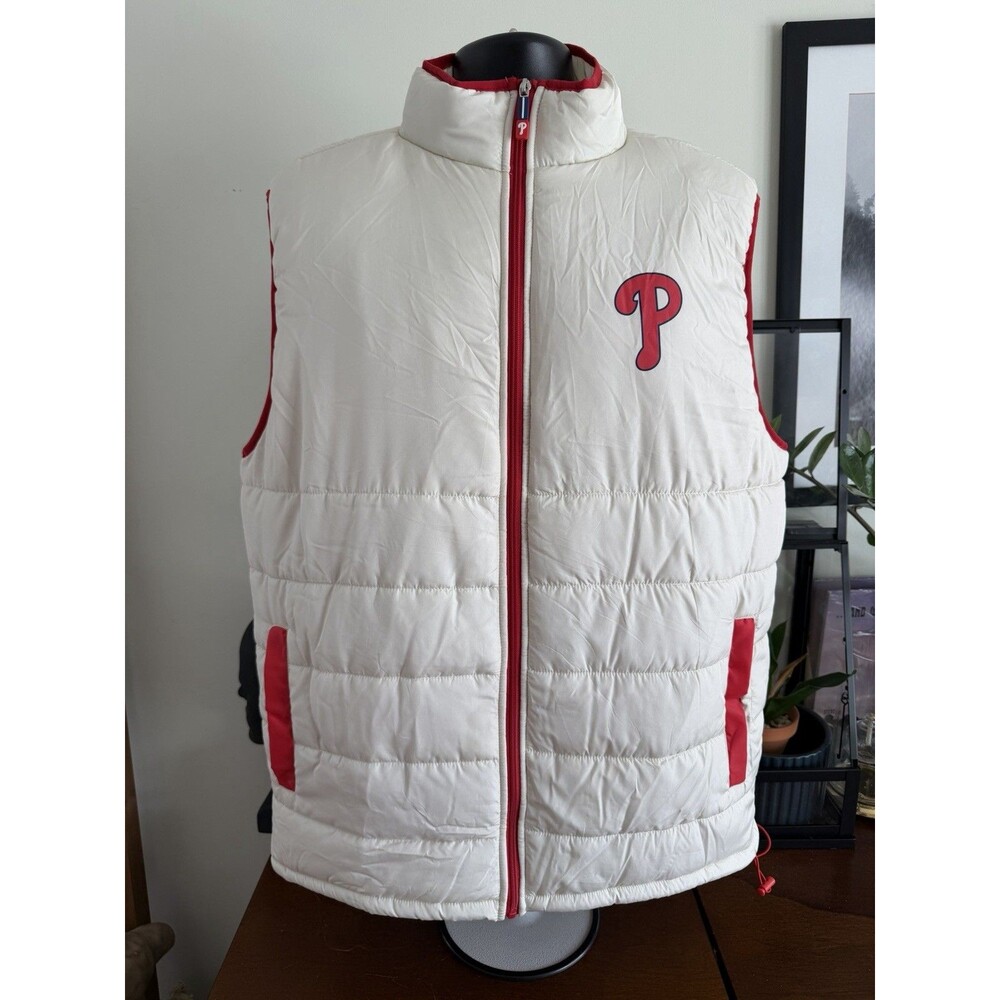 Philadelphia Phillies SGA 5/4/2025 Puffer Vest Mother’s Day Giveaway Size XL
